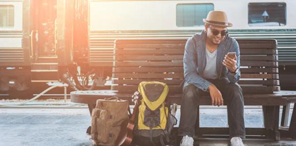 Online-Food-Booking-in-Train