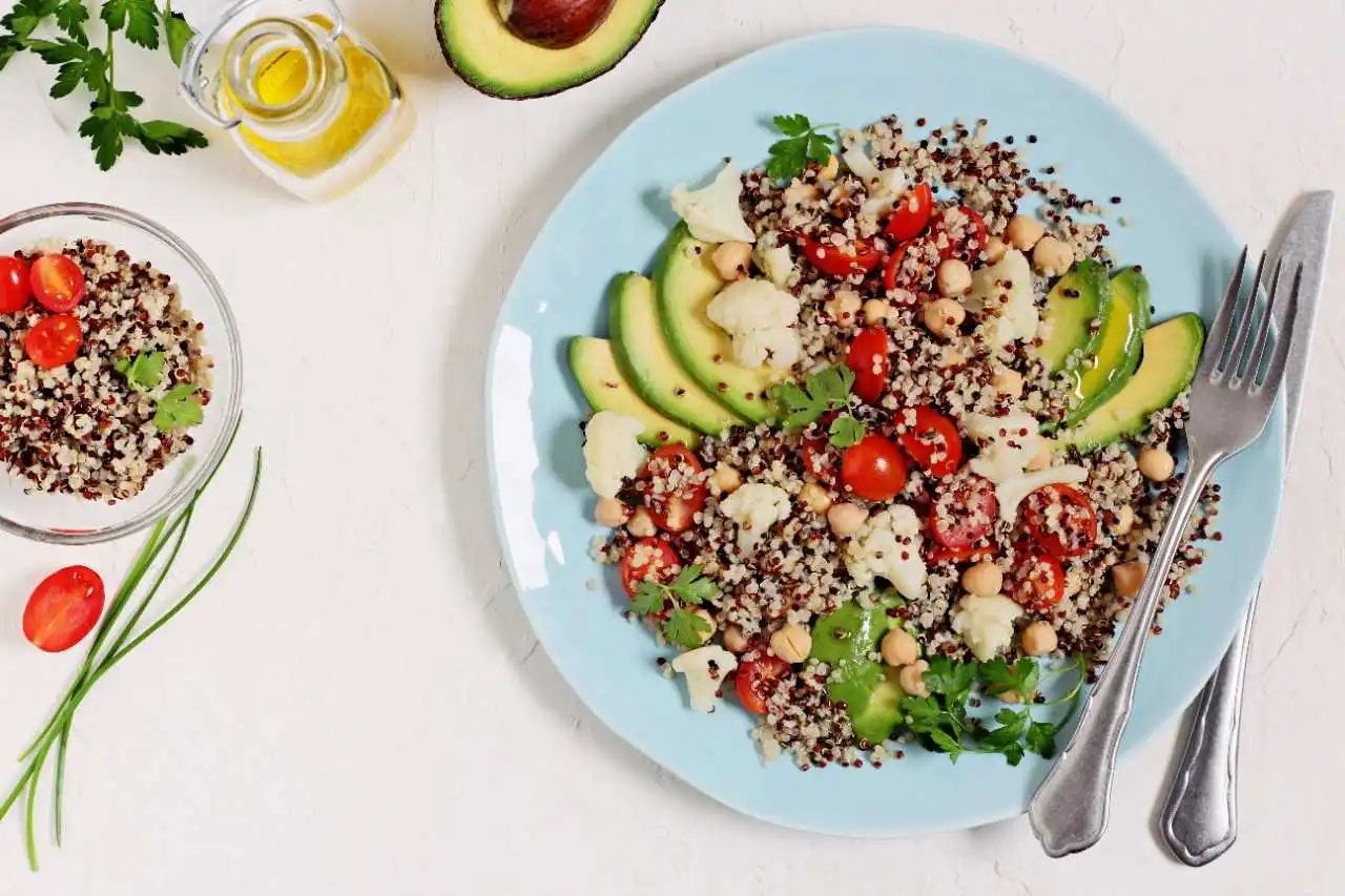 Light and comfy food in the train Food Delivery in Train Online