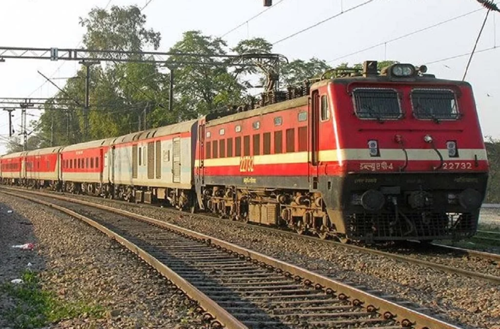 most reliable food ordering service for trains