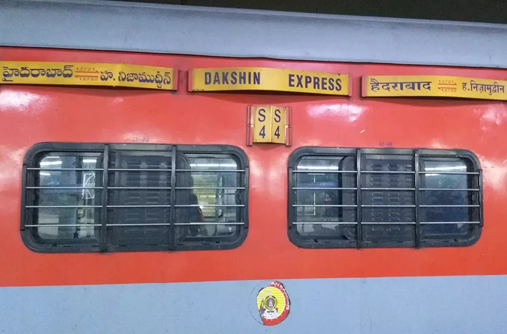 Add Flavor to Your Journey in the DAKSHIN EXP 12721 with Zoop!