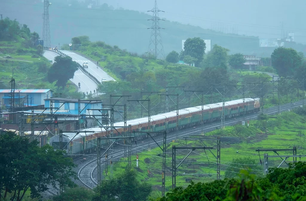 The best tip for comfortable monsoon train travel