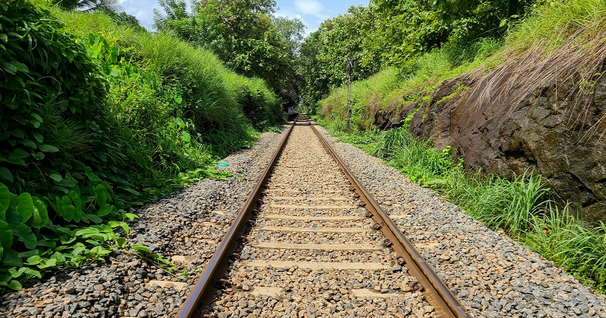 Choose your train route for traveling on the Indian railways 