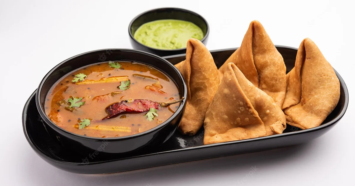 Samosa for Snacks in train in Indian Railways