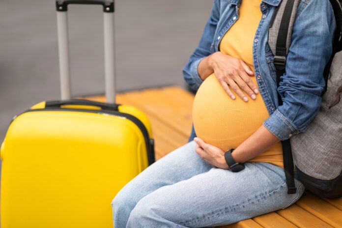 Tips For Safe train travel during pregnancy