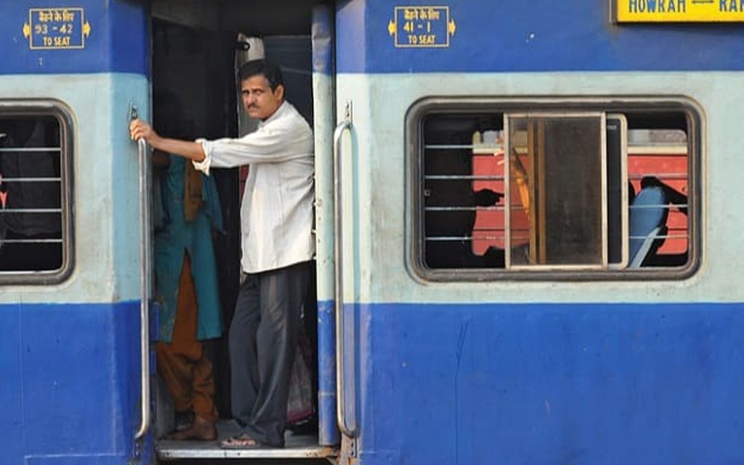 2S in Train: 2S Seat in Train for Budget-Friendly Journeys
